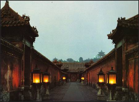 /images/imgs/asia/china/forbidden-city-0006.jpg - Xi Er Chang Jie