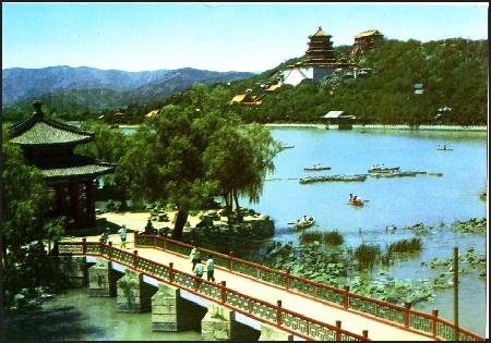 /images/imgs/asia/china/summer-palace-0003.jpg - Kunming Lake